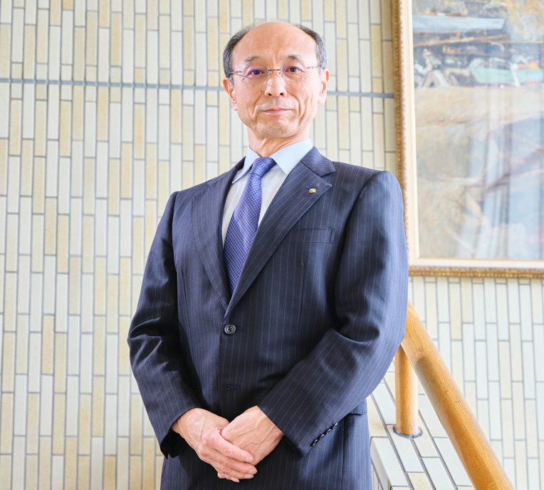 代表取締役 秋山 敦