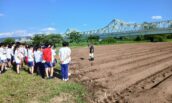 大島中学校様よりひまわりの種まき作業が行われました！